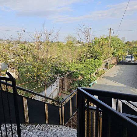 Guesthouse - Family Hotel Bagdati ภายนอก รูปภาพ