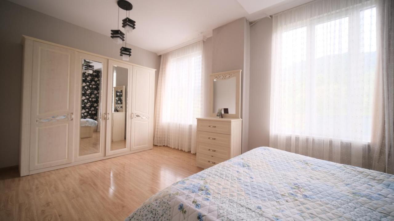 Guesthouse - Family Hotel Bagdati ภายนอก รูปภาพ