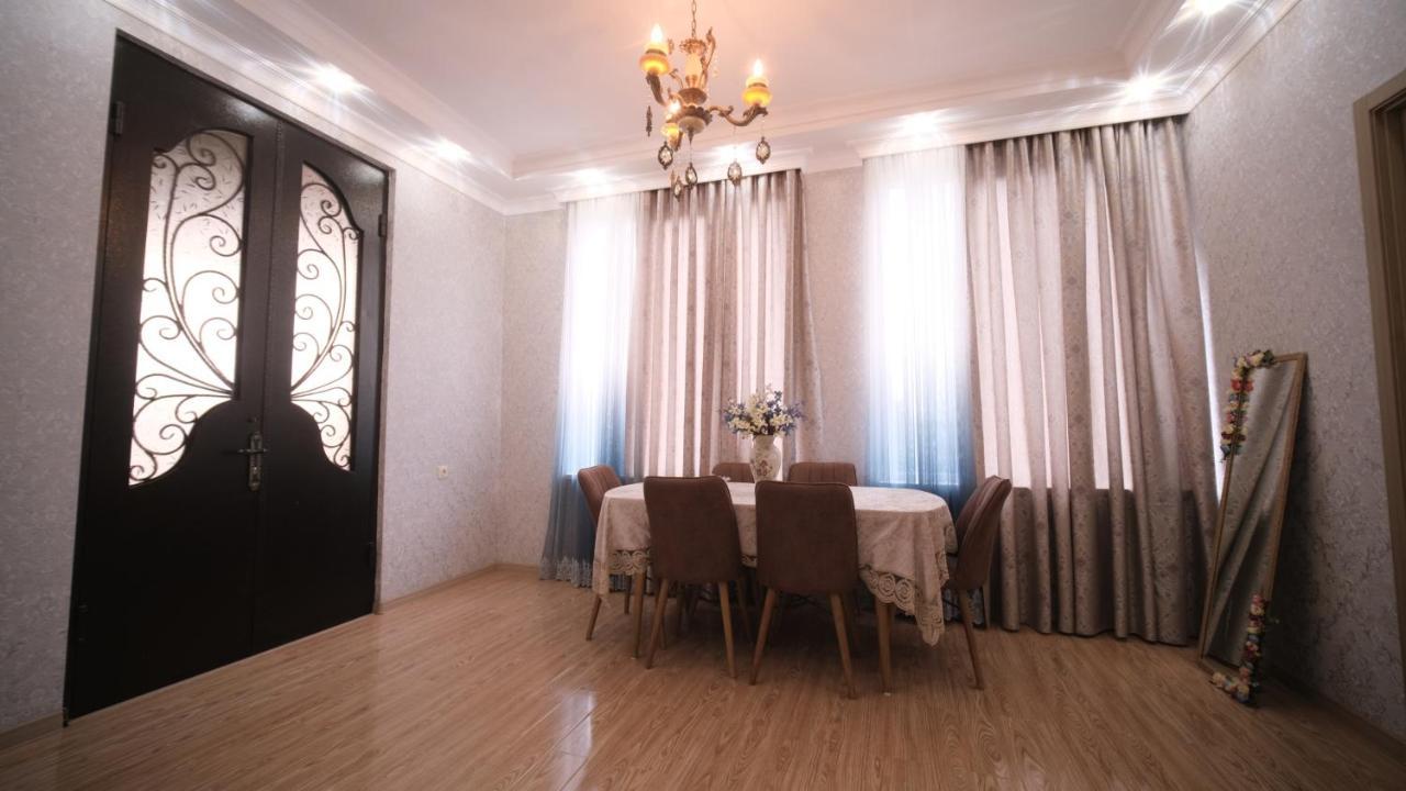 Guesthouse - Family Hotel Bagdati ภายนอก รูปภาพ