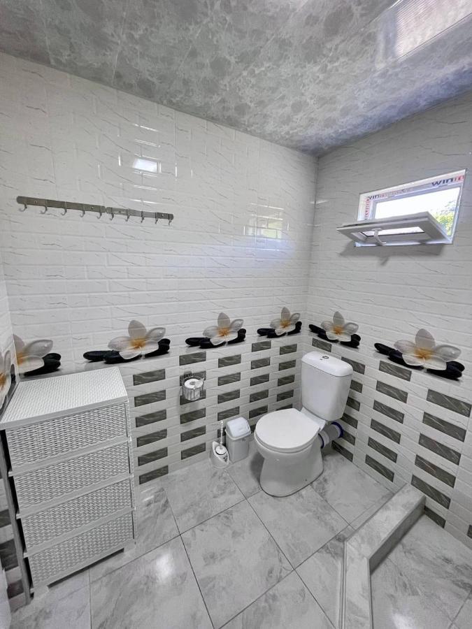 Guesthouse - Family Hotel Bagdati ภายนอก รูปภาพ